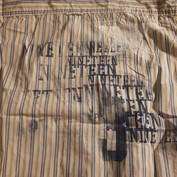 NWOT GUESS Men's Casual Striped Button Up Shirt with Eagle Print - Large - Picture 4 of 9